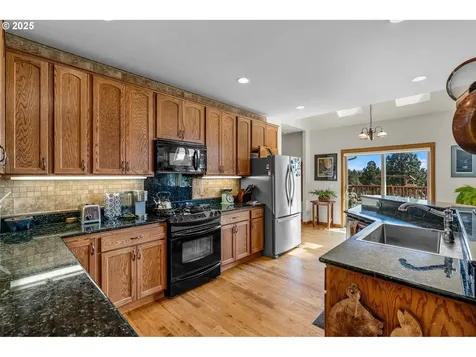 2782 SE Pilot Drive Prineville OR 97754