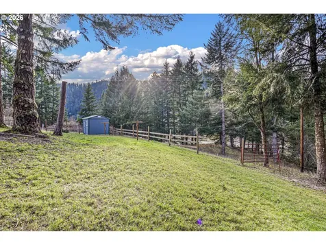302 Scott Road Oakland OR 97462