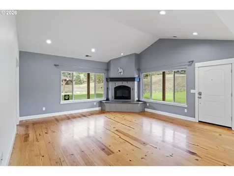 302 Scott Road Oakland OR 97462