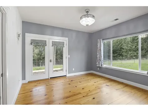 302 Scott Road Oakland OR 97462