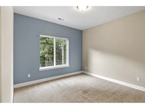 302 Scott Road Oakland OR 97462