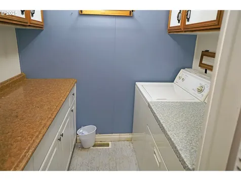 100 SW 195th Avenue Beaverton OR 97006