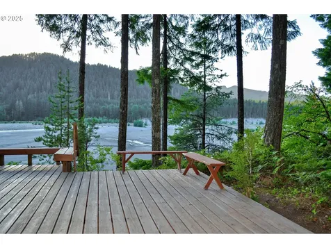 Cabin 25 Northwoods Cougar WA 98616