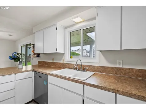 8718 NE 95th Street Vancouver WA 98662