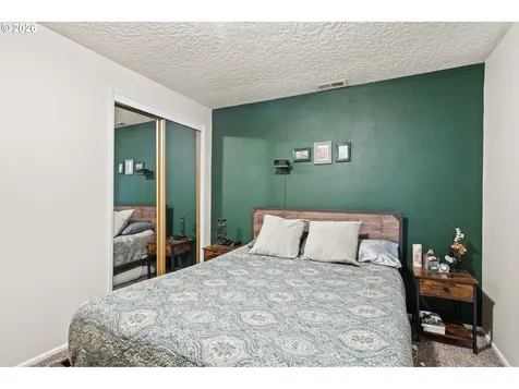 8718 NE 95th Street Vancouver WA 98662