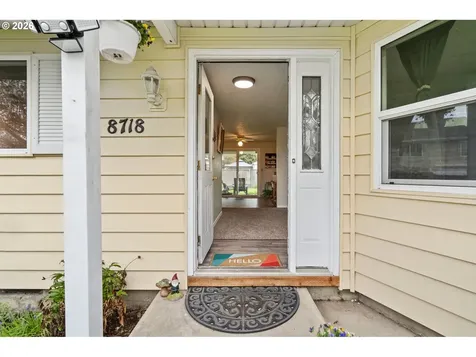 8718 NE 95th Street Vancouver WA 98662