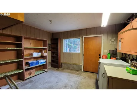 25346 Wheaton Lane Veneta OR 97487