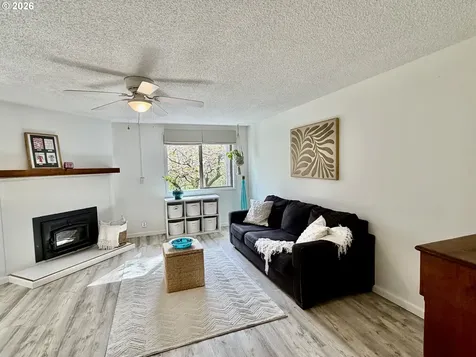 44 Eagle Crest Drive Lake Oswego OR 97035