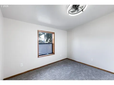 3004 Oak Street Longview WA 98632