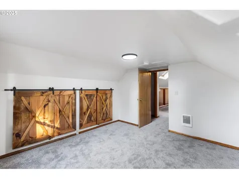 3004 Oak Street Longview WA 98632