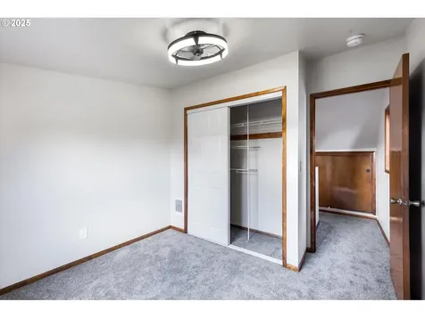 3004 Oak Street Longview WA 98632
