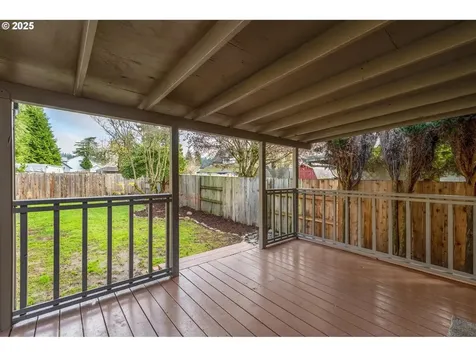 3004 Oak Street Longview WA 98632