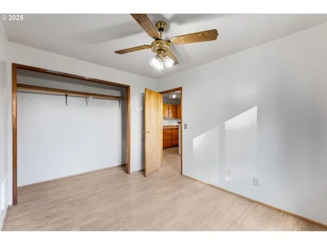 3004 Oak Street Longview WA 98632