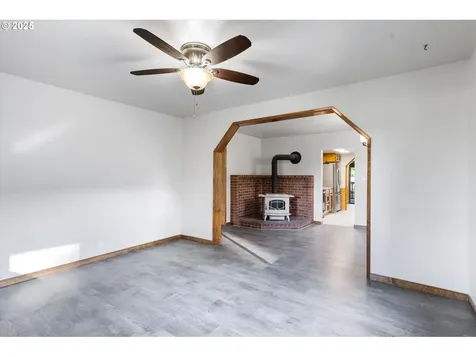 3004 Oak Street Longview WA 98632