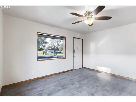 3004 Oak Street Longview WA 98632