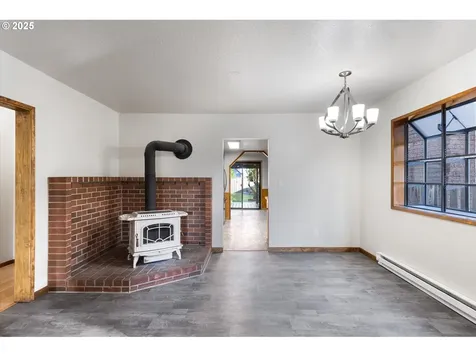 3004 Oak Street Longview WA 98632