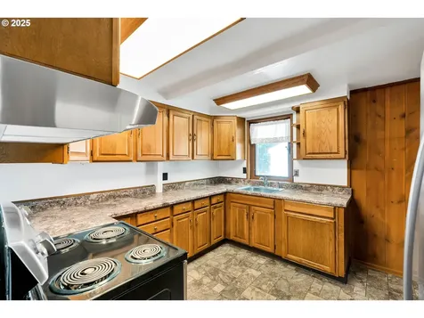 33300 SE Rainbow Road Estacada OR 97023