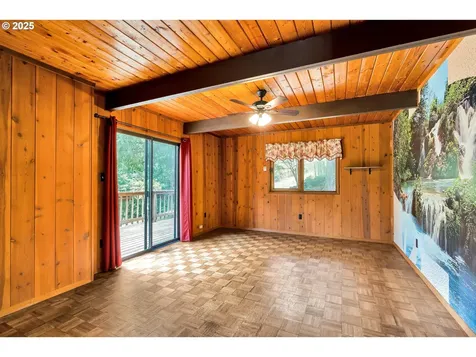 33300 SE Rainbow Road Estacada OR 97023