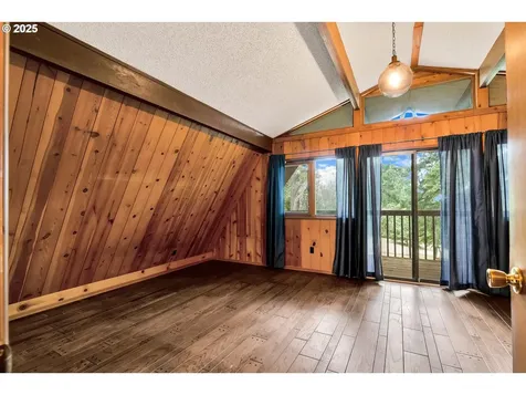 33300 SE Rainbow Road Estacada OR 97023