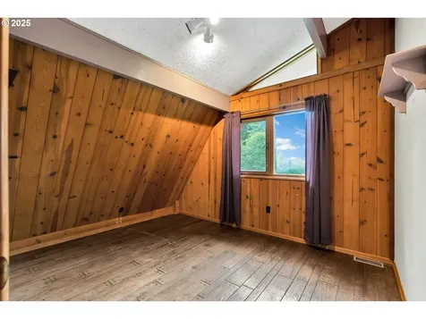 33300 SE Rainbow Road Estacada OR 97023