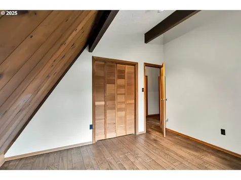 33300 SE Rainbow Road Estacada OR 97023