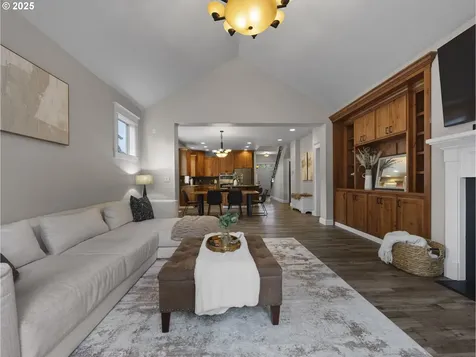 18712 Cloud Cap Avenue Sandy OR 97055