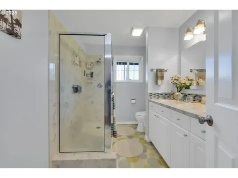 275 Allen Avenue Springfield OR 97477