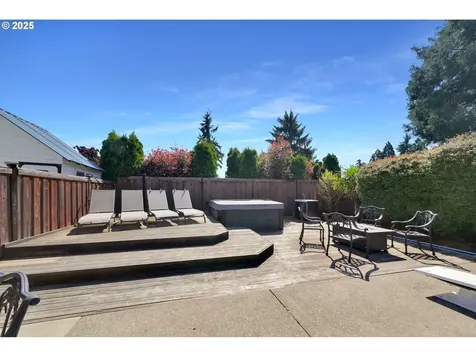 275 Allen Avenue Springfield OR 97477