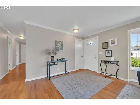 275 Allen Avenue Springfield OR 97477
