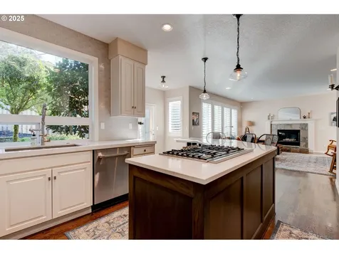 3216 NW Spencer Street Portland OR 97229