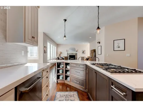 3216 NW Spencer Street Portland OR 97229