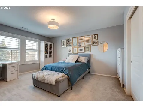 3216 NW Spencer Street Portland OR 97229