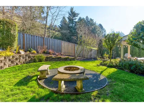 3216 NW Spencer Street Portland OR 97229