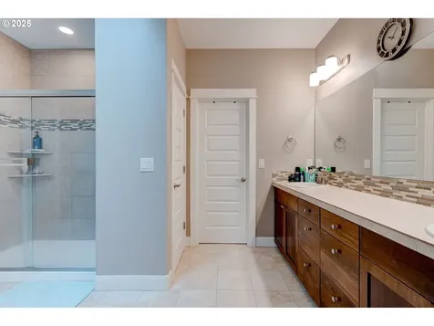 15414 NE 17th Street Vancouver WA 98684