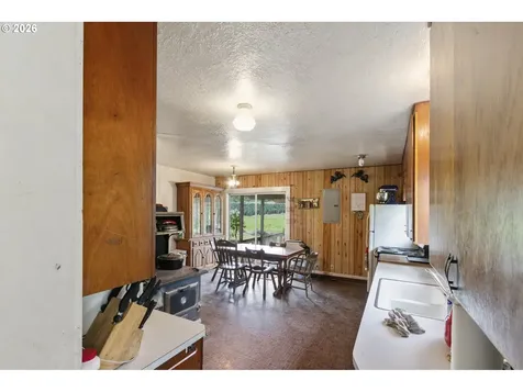25402 S Schockley Road Beavercreek OR 97004