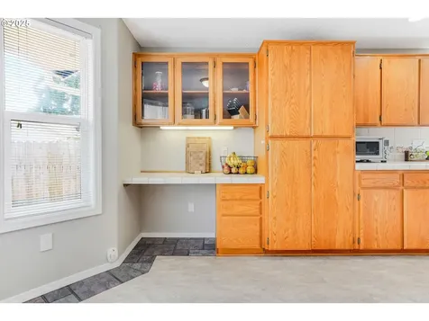 4870 Dorrance Loop NE Salem OR 97305