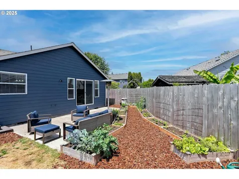 4870 Dorrance Loop NE Salem OR 97305