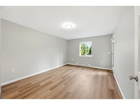 318 NE Roberts Avenue Gresham OR 97030
