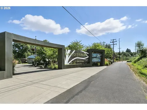 318 NE Roberts Avenue Gresham OR 97030