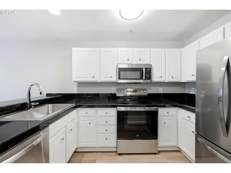 318 NE Roberts Avenue Gresham OR 97030