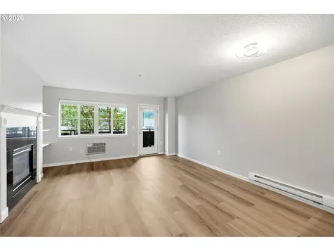 318 NE Roberts Avenue Gresham OR 97030