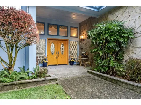 83499 S Cove Way Florence OR 97439