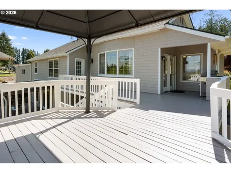 308 Brockway Road Chehalis WA 98532