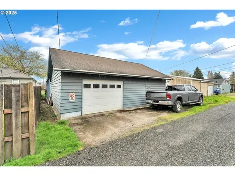 457 25th Avenue Longview WA 98632
