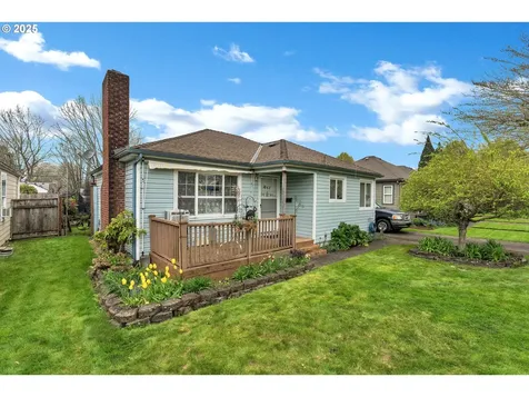 457 25th Avenue Longview WA 98632