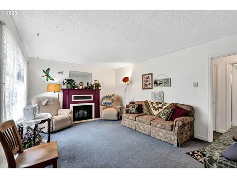 457 25th Avenue Longview WA 98632