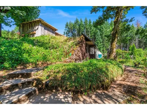 18175 NE Bald Peak Road Newberg OR 97132