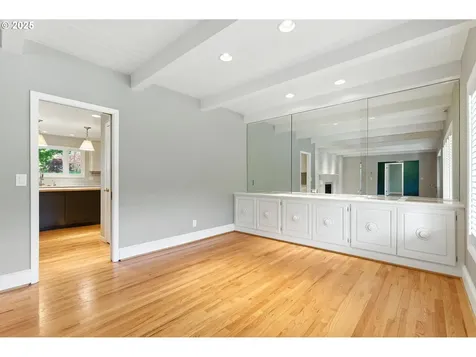 5150 SW Windsor Court Portland OR 97221