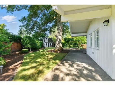 5150 SW Windsor Court Portland OR 97221