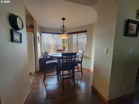 4413 Settlers Loop Forest Grove OR 97116